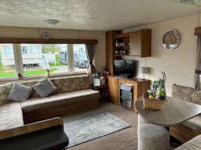 Tattershall Lakes Pet Friendly Hot Tub Breaks